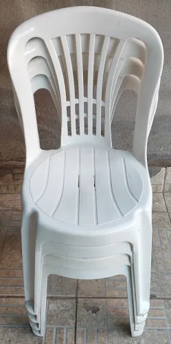 Kit 4 cadeiras sem braço de plástico