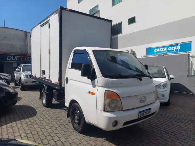 Hr 2009 com direção hidráulica 