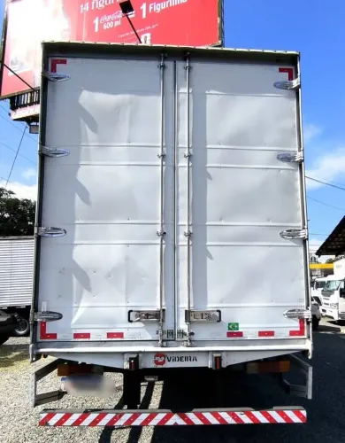 Mercedes Benz 2430 truck 6x2