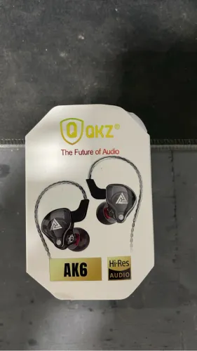 Fone de Ouvido KZ AK6 - Qualidade Profissional por um Preço Incrível!