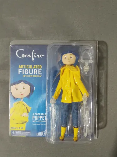 Boneca Coraline