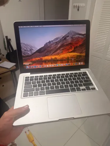 MacBook Pro 13 Early 2011 | i5 | 8GB | SSD 500GB