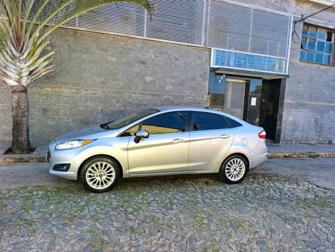 Ford Fiesta Sed. Ti./ti.plus1.6 16V Flex Aut. 2014