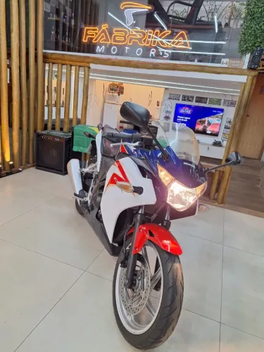 Honda CBR 250R 2012