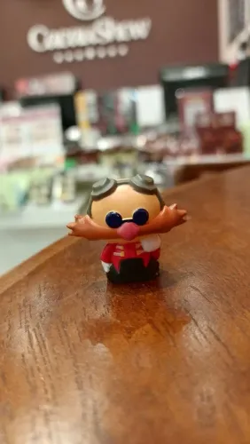 Gogo miniatura do DR.Eggman (Da Cacau Show)