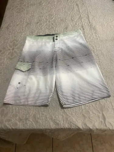 Bermuda para praia