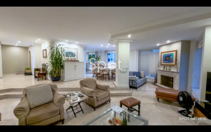 Apartamento amplo, com excelente planta e muita iluminação natural, no melhor do Real Parq