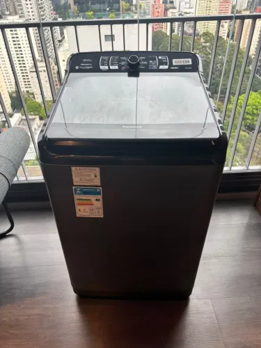 Lavadora de Roupas Panasonic 12kg Lavagem Ciclone NA-F120B1, cor Titânio, 220V