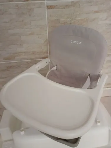 Cadeirinha de alimentação bebê