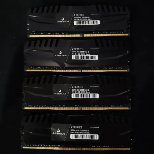 Memórias RAM DDR4 8GB