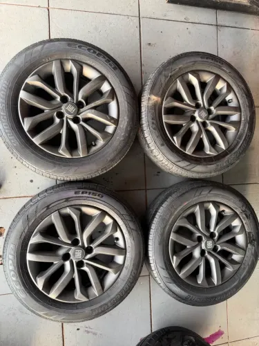 Rodas aro 15 strada,Argo,mobi,cronos,palio + pneus Bridgestone 