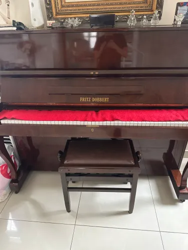 Piano Fritz Dobbert