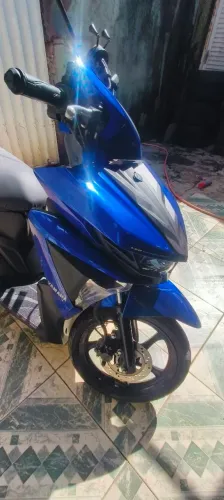 Vendo Neo 125  Pouco rodada inteira.