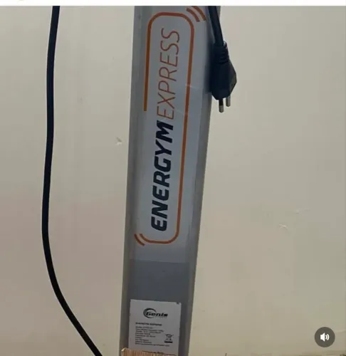 Plataforma vibratória 