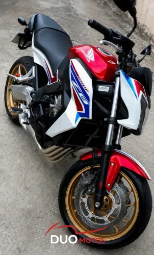 CB 650f 2017 IMPECÁVEL, FINANCIO SEM ENTRADA, CARTÃO 24x, TROCAMOS