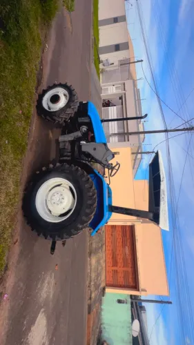 Trator new Holland TL 75