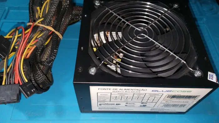 Fonte Atx 24 Pinos Gamer Bluecase BLU500 Sata 2x 6 Pinos Pci Express + 2 Molex Bivolt ZNSP