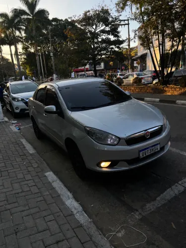 Fiat Grand Siena Attrac. 1.4 EVO F.flex 8V 2015