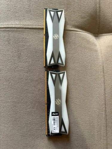 Memória DDR4 XPG Spectrix D60G 2x8gb 3200mhz