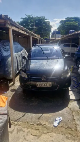 Volkswagen Voyage Trend 1.6 MI Total Flex 8V 4P 2013