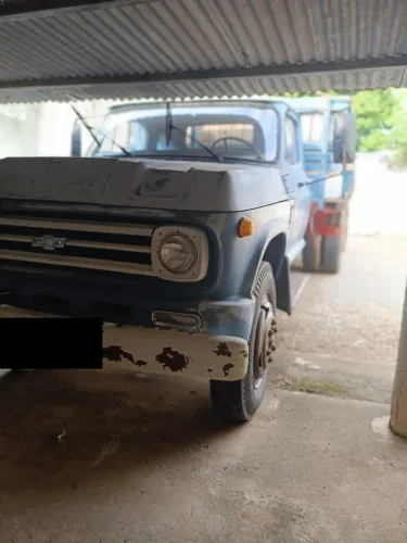 Caminhão Chevrolet D 60