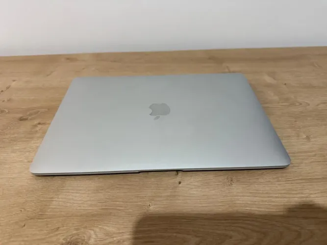 MacBook Air 2019 Intel Core