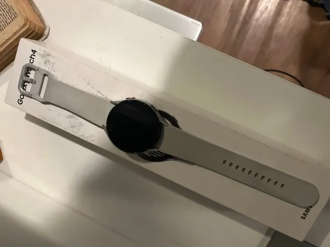Vende-se Relógio Galaxy Watch 4