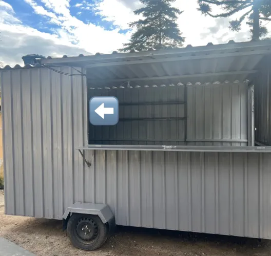 Container estilo treiler!!! Em ponto fixo para trabalhar 