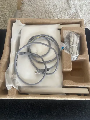 Roteador 4 antenas nunca usado 