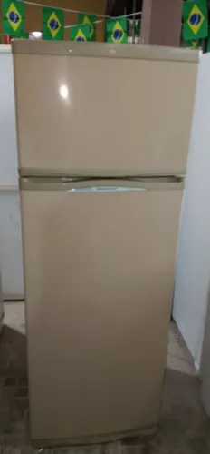 Geladeira Brastemp 320 litros