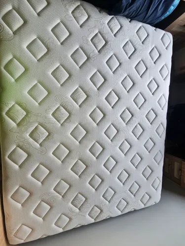 Colchão queen umaflex Molas ensacadas