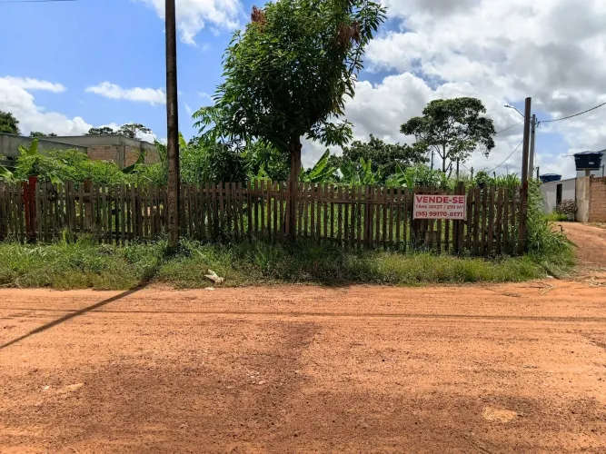 Terreno no Bairro Aquilino Mota Duarte