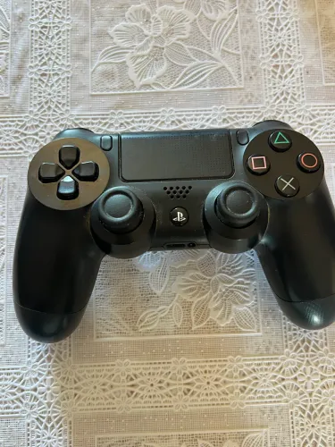 Vende-se controle de play 4