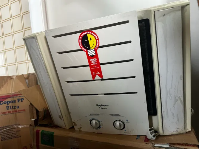 AR-CONDICIONADO SPRINGER MIDEA 10.000 BTUS