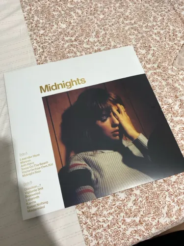 DISCO DE VINIL TAYLOR SWIFT - ÁLBUM MIDNIGHTS [Mahogany Edition LP]