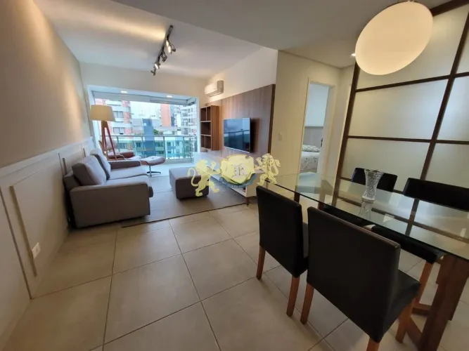 Apartamento com 2 Quartos para alugar, 65m² - Vila Nova Conceição