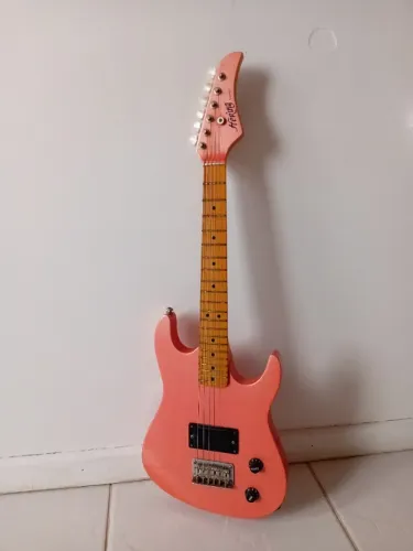 Guitarra Elétrica Infantil Hering Rosa Antiga