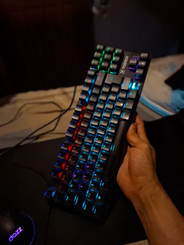 Teclado mecânico 75%