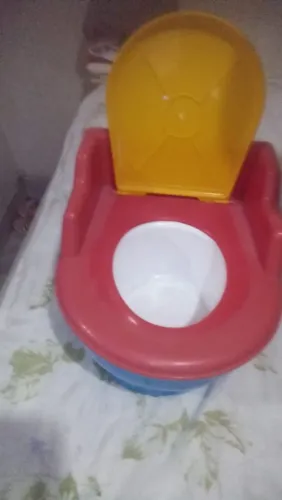 Vendo troninho infantil