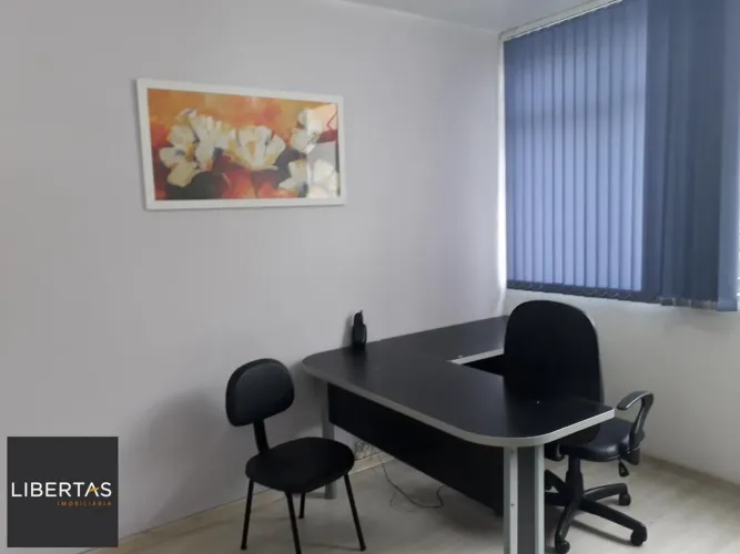 Sala comercial mobiliada no Centro Histórico de Porto Alegre