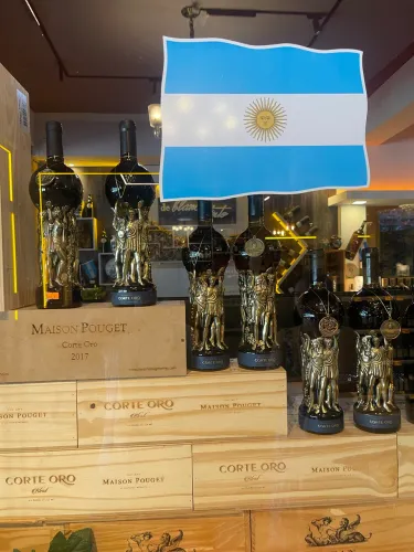 Vinho Tinto Argentino Maison Pouget Corte Oro( O Melhor e único do Brasil ?