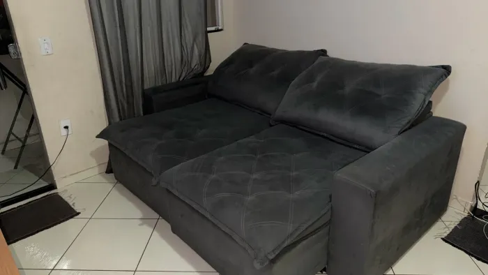 Sofá retratil 3 lugares