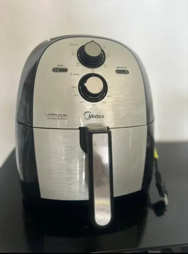 Air fryer novinha