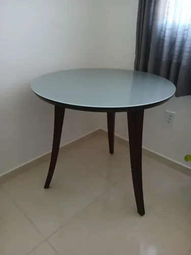 Mesa de jantar 3 lugares