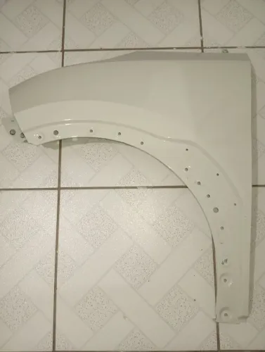 Paralama dianteiro esquerdo ByD dolphi mini 2026