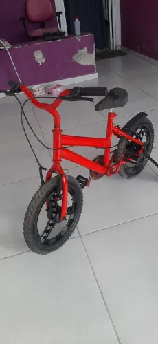 Vende-se Bicicleta infantil