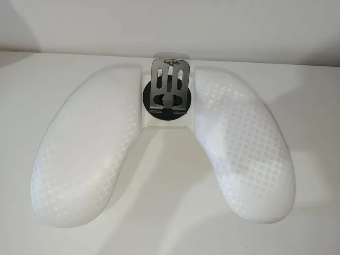 Vendo apoio de mão naildes design novo na caixa 