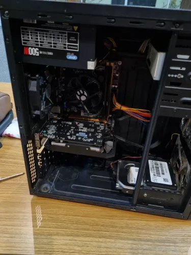 PC Desktop i5 8ª Ger | 16GB RAM | GTX 750ti | SSD + HD