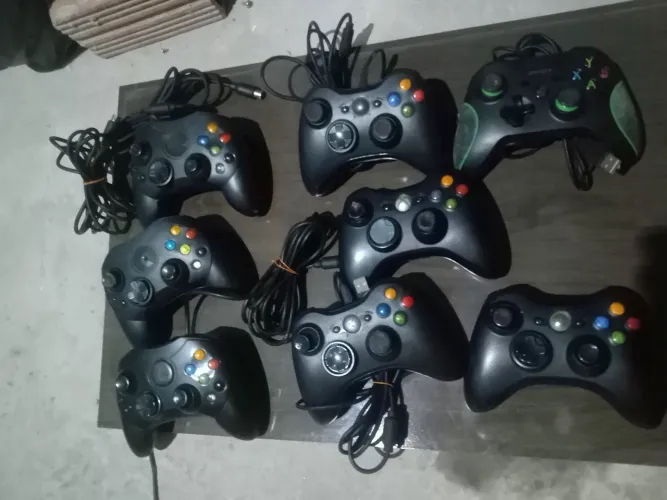 Lote de controle Xbox para tirar peças 