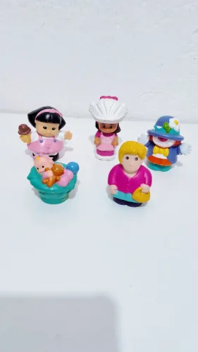 Little People da Fisher Price Lote seis Bonecos.